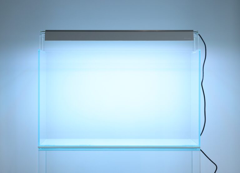 NuniQ M Line Planted | Freshwater Aquarium Light